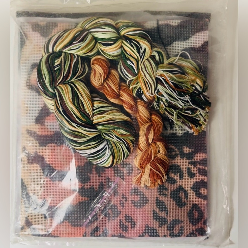 Home Creations by Alice Peterson Needlepoint Pillow Kit - Tropical Skins Design